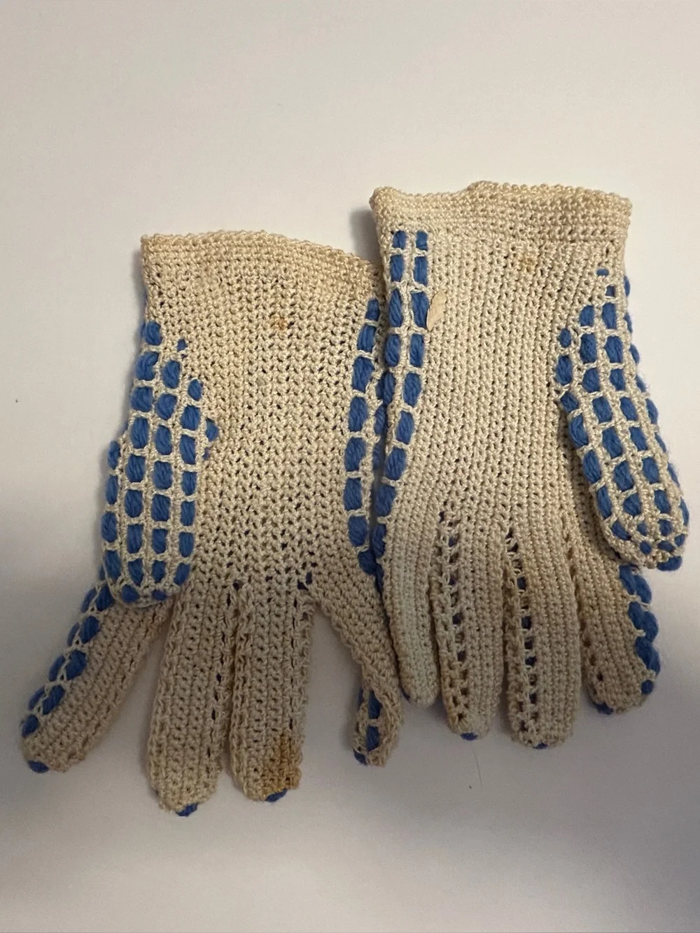 Vintage Women's Gloves 16 Pairs Black Brown Blue Peach Variety Lengths